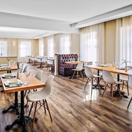 TOSCANINA Garni Hotel Dobrovo Exteriör bild